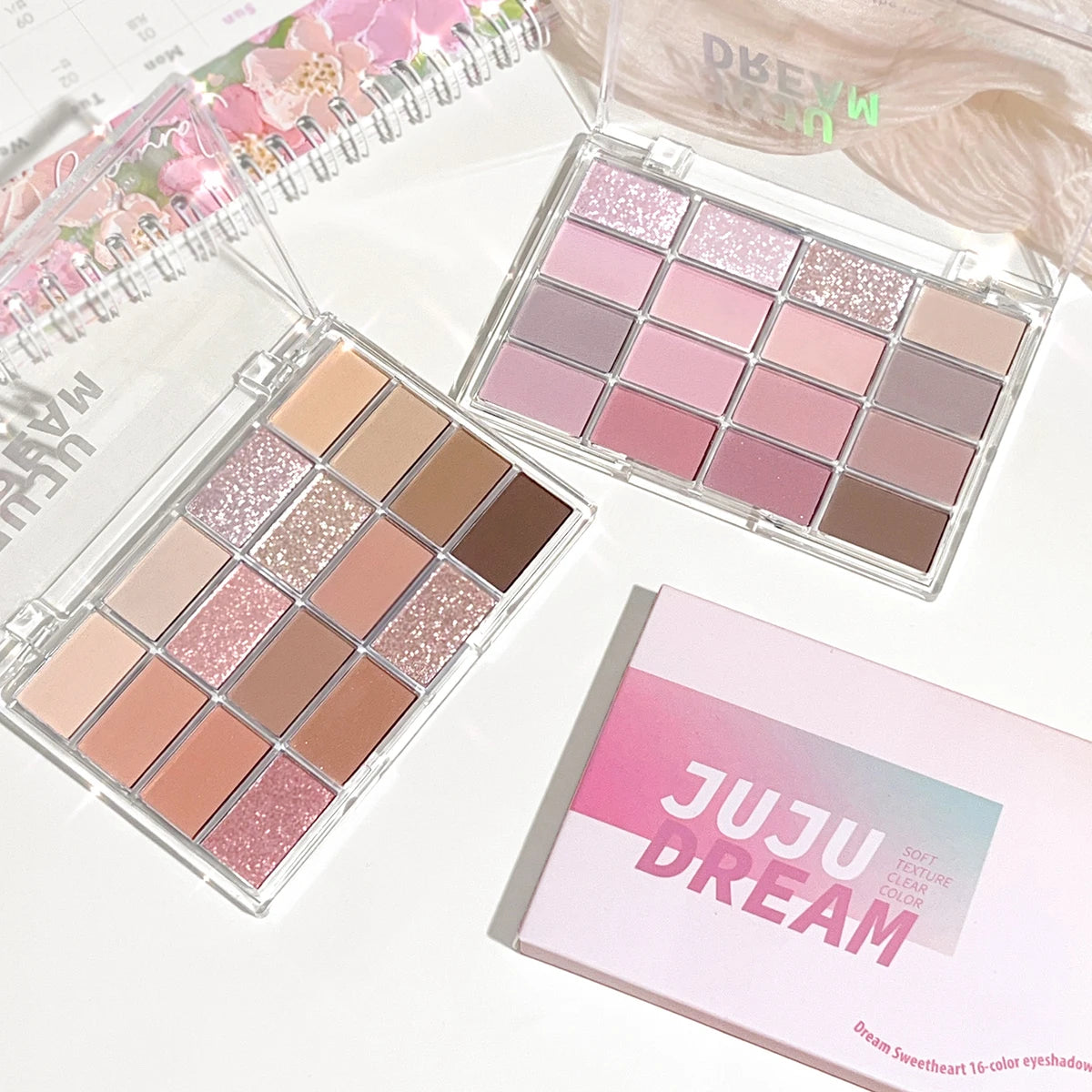 16-Color Eyeshadow Palette 🎨