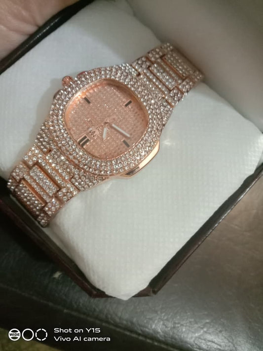 Luxe Royale™ Diamond-Cut Fashion Watch ⌚💎