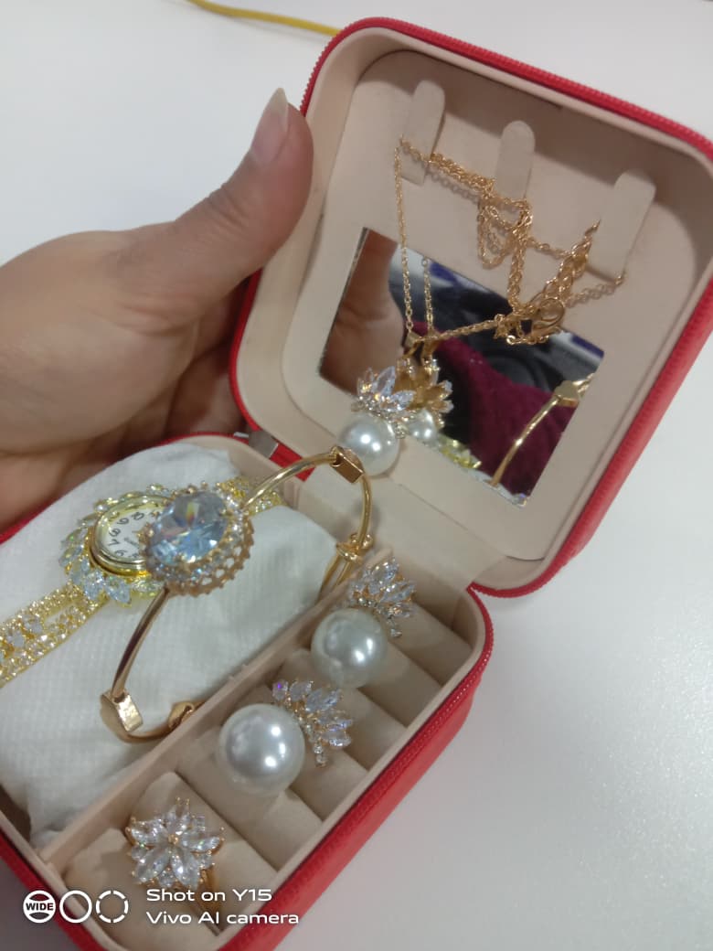 New jewelry deal box