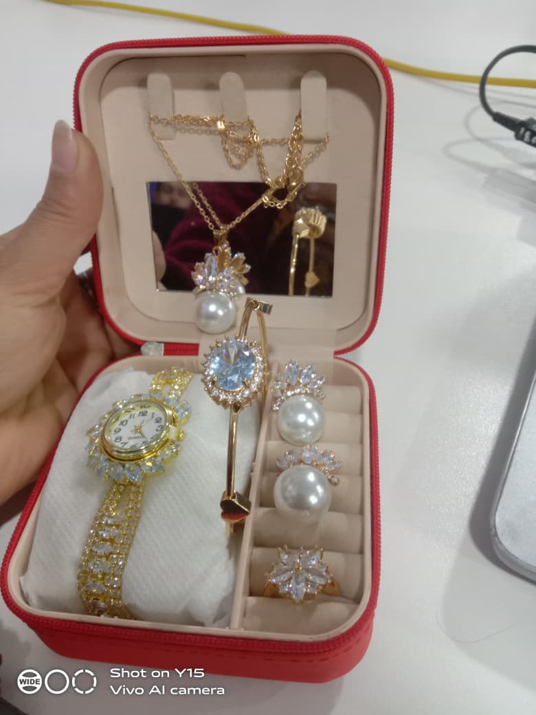 New jewelry deal box