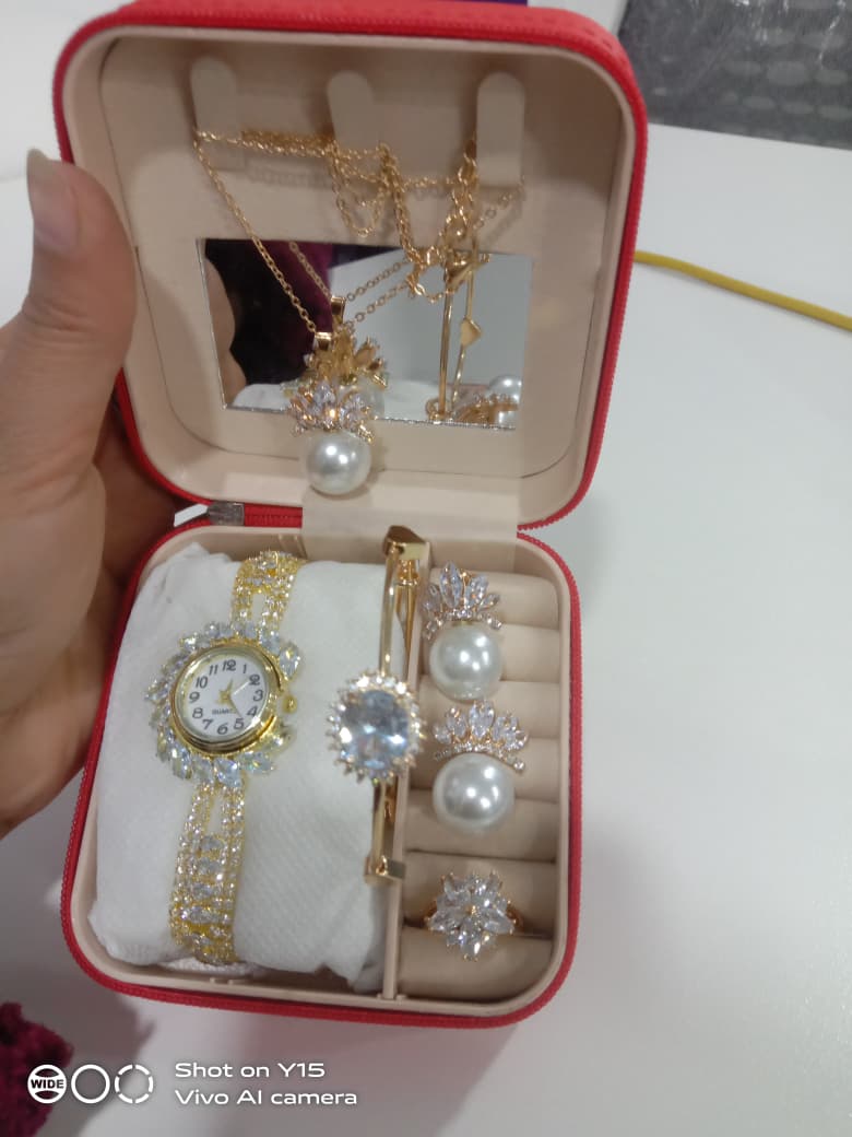 New jewelry deal box